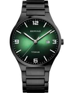 Bering Herrenuhr Titan schwarz 15240-728